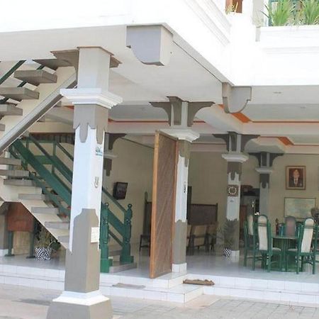 Pulau Bali Hotel Denpasar Redpartner Kültér fotó